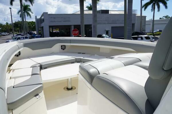 37ft Regulator Yacht For Sale