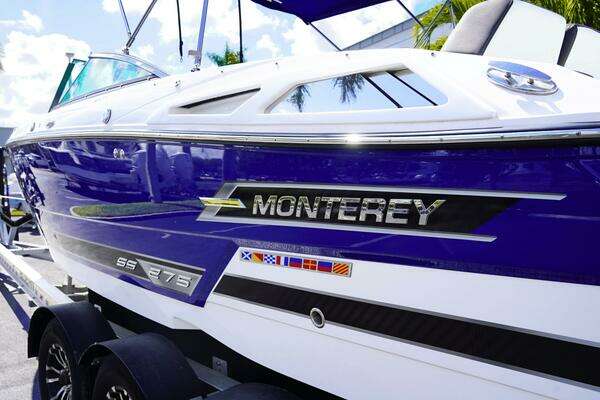 Photo of the 2023 Monterey 275SS