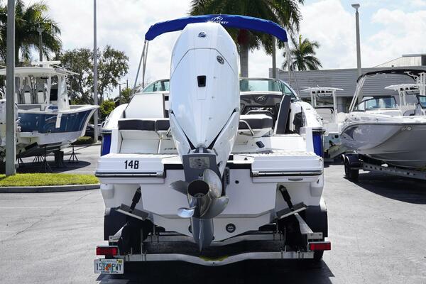 27ft Monterey Yacht For Sale