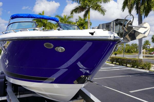 27ft Monterey Yacht For Sale