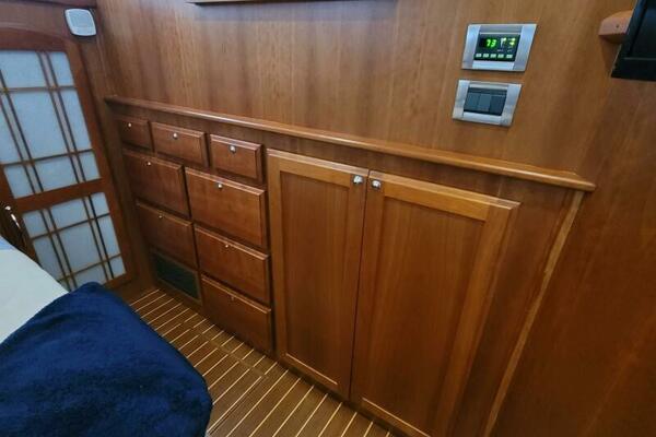 The Dark Side 48ft Sabre Yacht For Sale