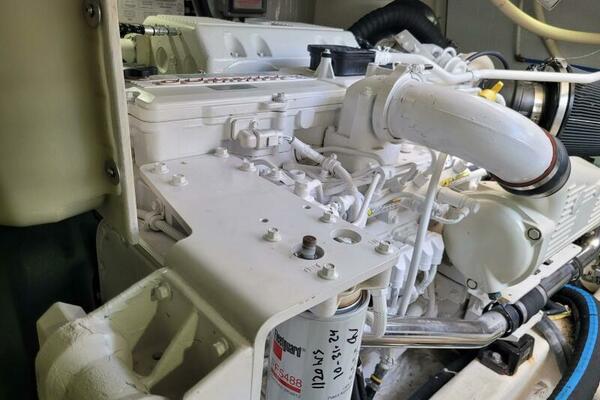 The Dark Side 48ft Sabre Yacht For Sale