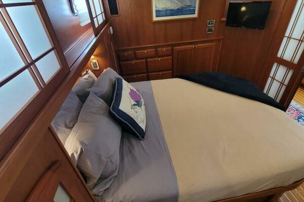 The Dark Side 48ft Sabre Yacht For Sale