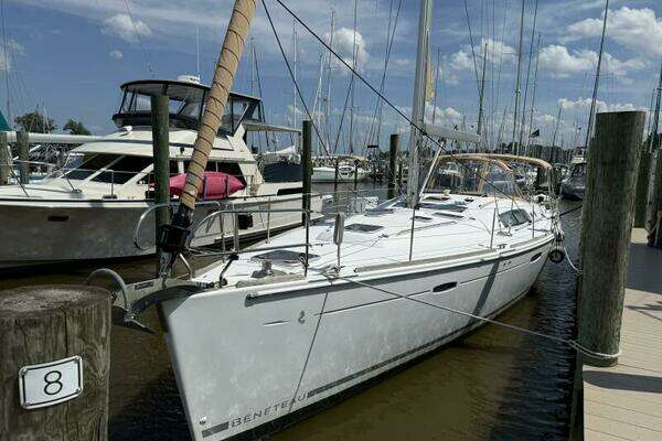 Photo of the 2007 Beneteau 49 "Passion Place"