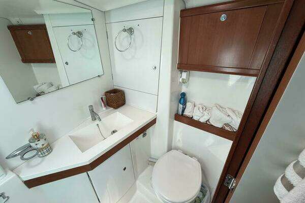 Beneteau 49 Yacht For Sale