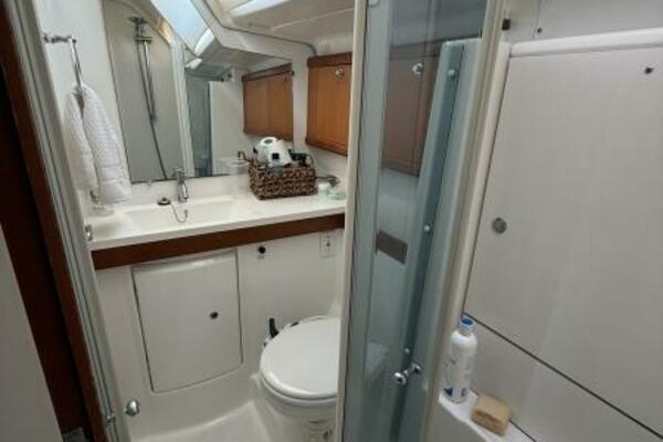 Passion Place 49ft Beneteau Yacht For Sale