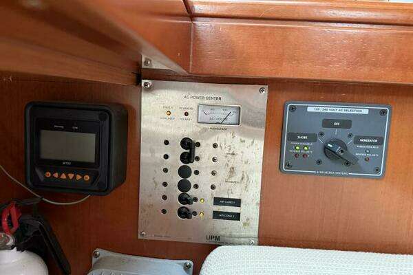 Beneteau 49 Yacht For Sale
