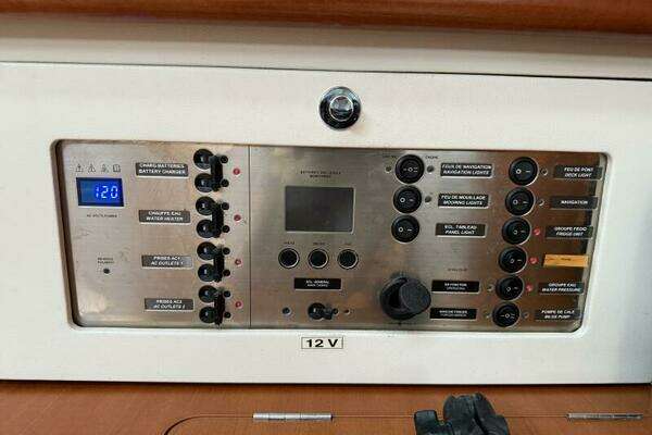 Beneteau 49 Yacht For Sale