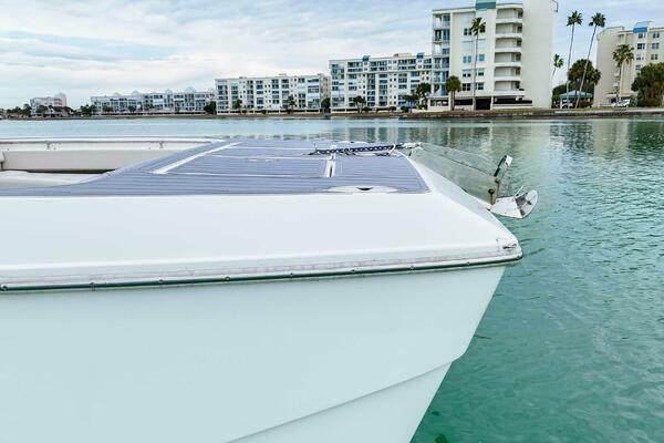28ft Aquila Yacht For Sale
