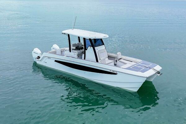 28ft Aquila Yacht For Sale