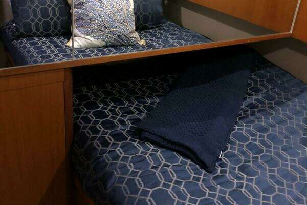 1998 Ocean Yachts 53