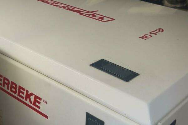 1998 Ocean Yachts 53