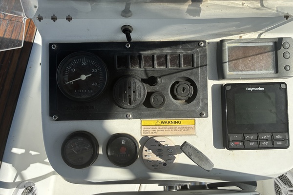 Tootie Ma 31ft Beneteau Yacht For Sale