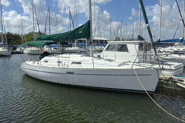 31-ft-Beneteau-2003-Oceanis 311-Tootie Ma New Orleans Louisiana United States  yacht for sale