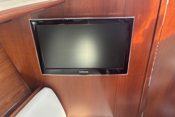 Tootie Ma 31ft Beneteau Yacht For Sale