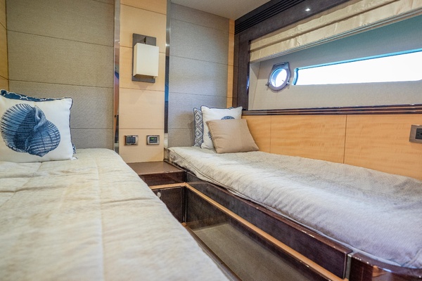 GEM 68ft Sunseeker Yacht For Sale