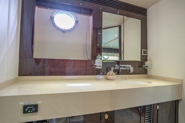 GEM 68ft Sunseeker Yacht For Sale