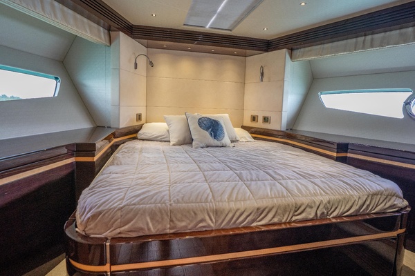 GEM 68ft Sunseeker Yacht For Sale