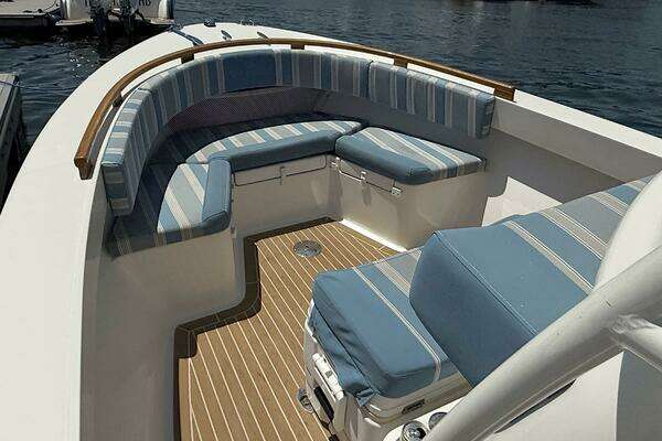 Photo of the 2017 Vanquish Bristol Harbor 23 CC "Vesper"