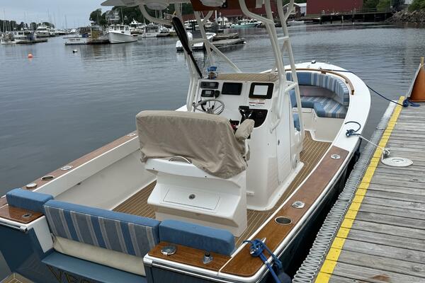 Vesper 23ft Vanquish Yacht For Sale