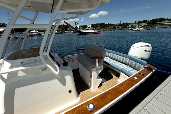 Vesper 23ft Vanquish Yacht For Sale