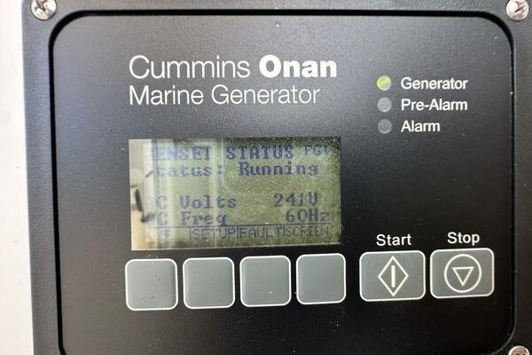 32ft Stamas Yacht For Sale