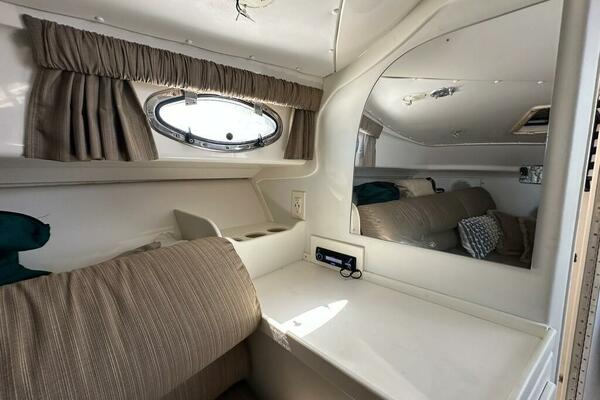 32ft Stamas Yacht For Sale