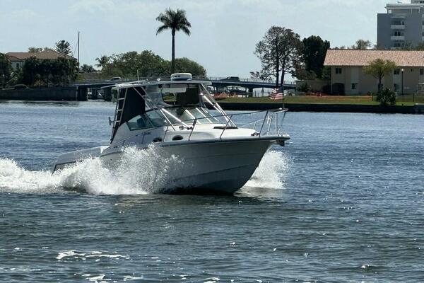 32ft Stamas Yacht For Sale