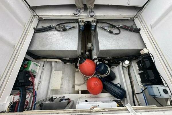 32ft Stamas Yacht For Sale