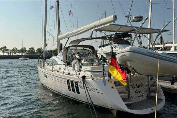 Photo of the 2014 Southerly 535