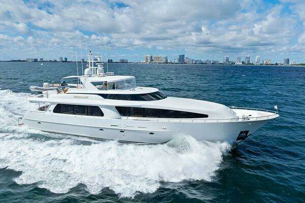 103-ft-West Bay-2001-Sonship-PICOSA LADY-Fort Lauderdale Florida United States yacht for sale