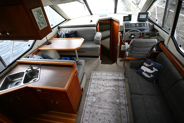 41ft Bayliner Yacht For Sale