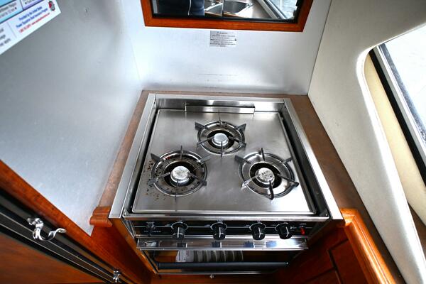 41ft Bayliner Yacht For Sale