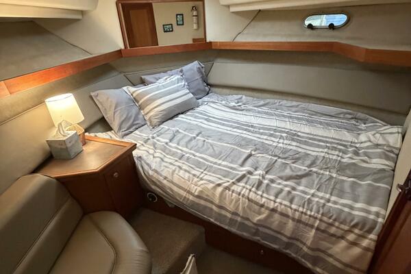 41ft Bayliner Yacht For Sale