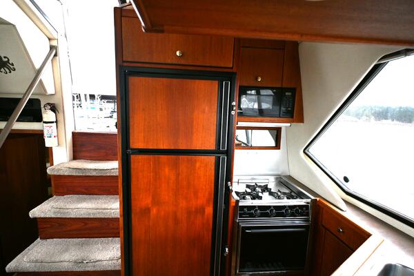 41ft Bayliner Yacht For Sale