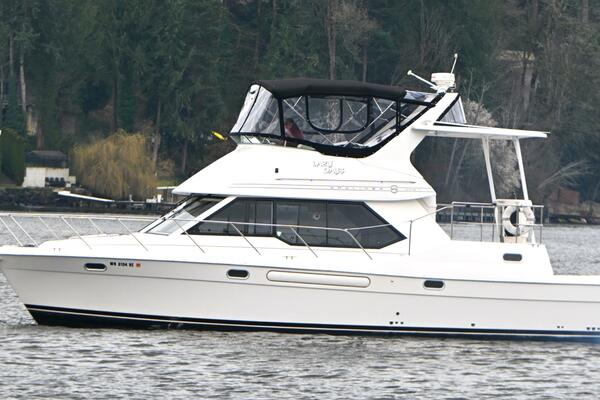 41ft Bayliner Yacht For Sale