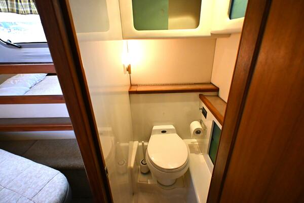 41ft Bayliner Yacht For Sale