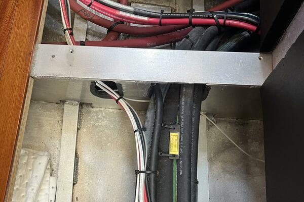 Barefoot 43ft Lavranos Yacht For Sale