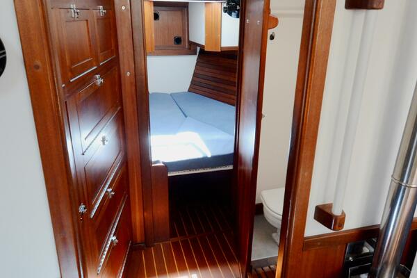 Barefoot 43ft Lavranos Yacht For Sale