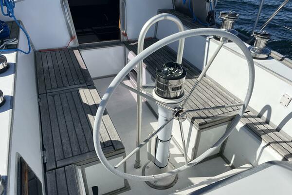 Barefoot 43ft Lavranos Yacht For Sale