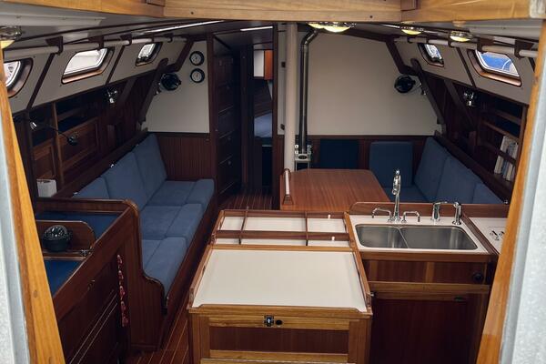 Barefoot 43ft Lavranos Yacht For Sale