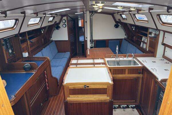 Lavranos 43 Yacht For Sale