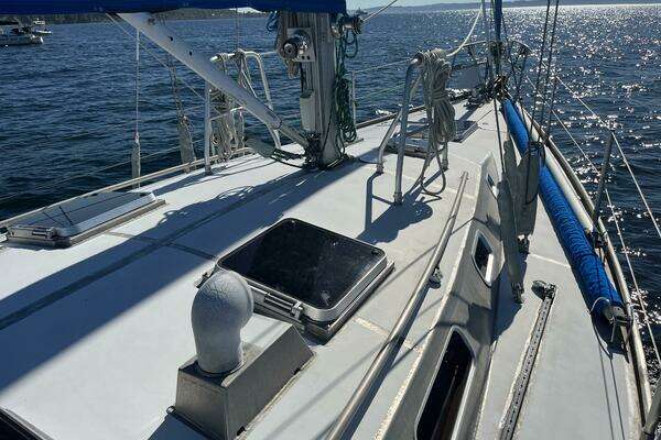 Lavranos 43 Yacht For Sale