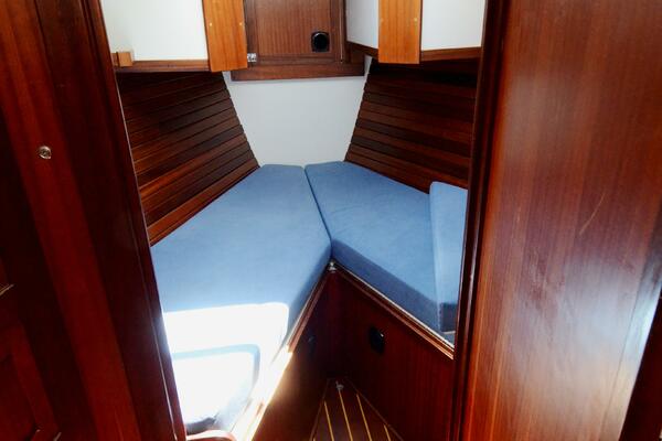 Barefoot 43ft Lavranos Yacht For Sale