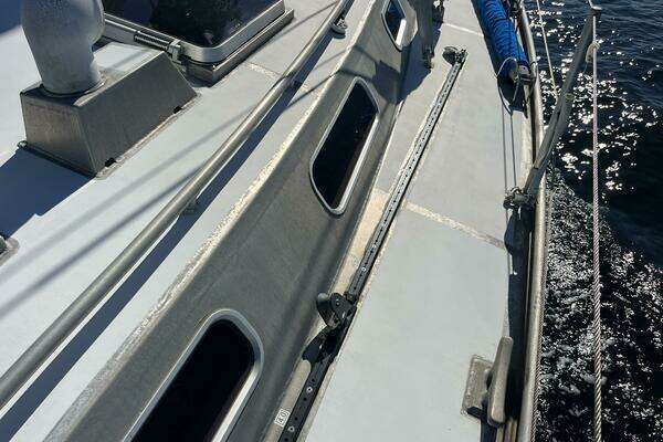 Lavranos 43 Yacht For Sale