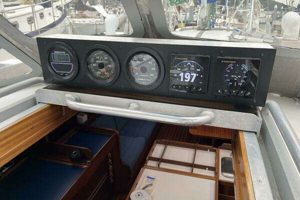 Lavranos 43 Yacht For Sale