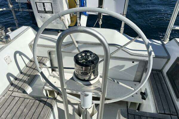 Lavranos 43 Yacht For Sale