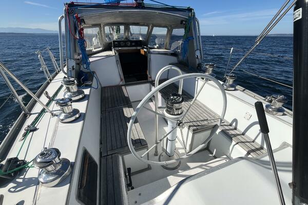 Barefoot 43ft Lavranos Yacht For Sale