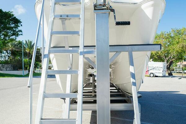 29ft World Cat Yacht For Sale