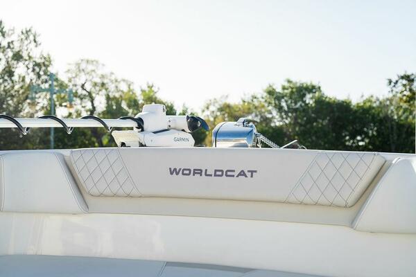 29ft World Cat Yacht For Sale